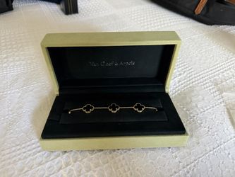 Van Cleef Braclet
