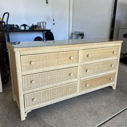 Vintage 1986 Henry Link Wicker Dresser