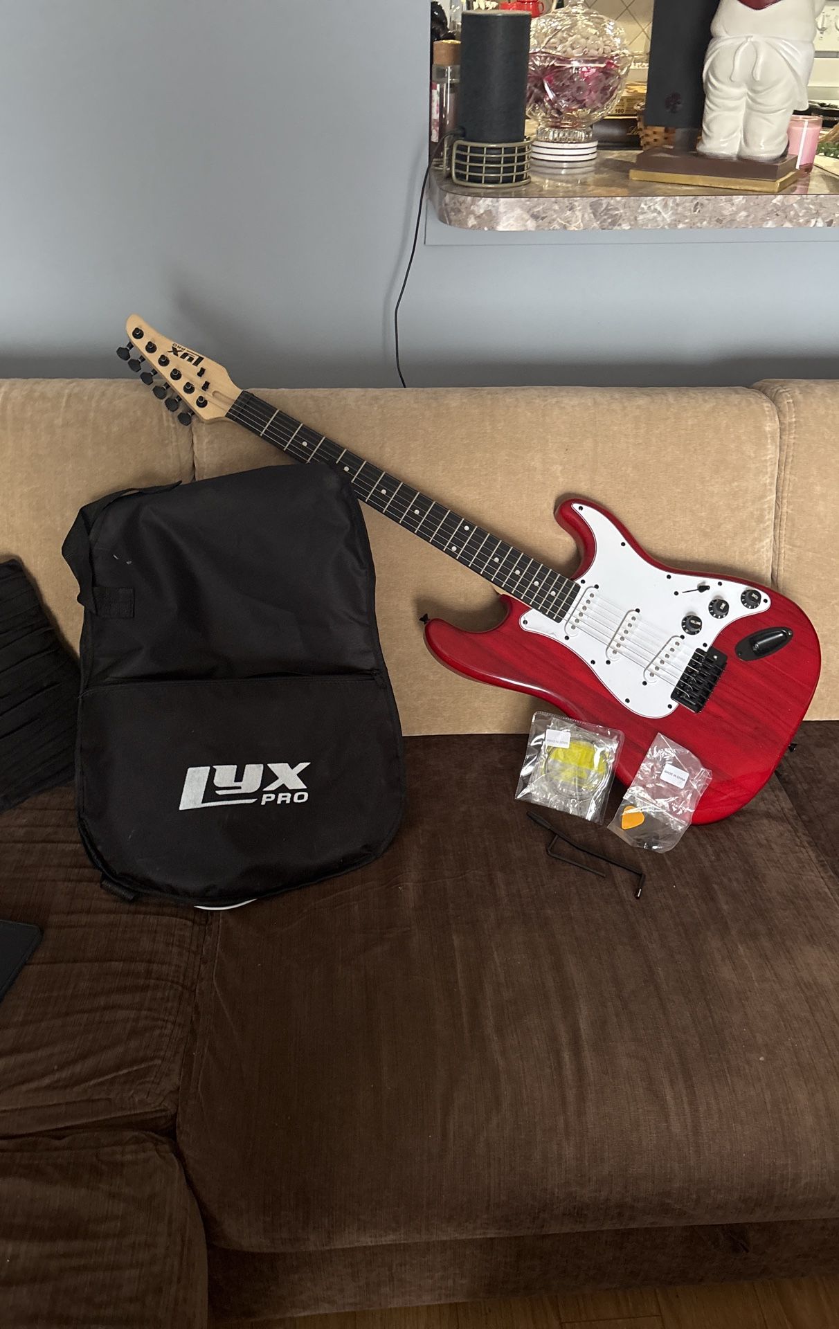Guitar Lyxpro