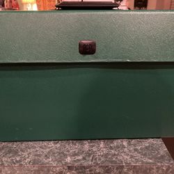 Expandable filing system