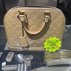 Louis Vuitton Purse