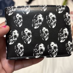 Black Skull Wallet 