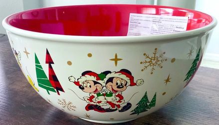 NEW DISNEY MICKEY MOUSE GOOFY DONALD PLUTO 128 OZ CHRISTMAS CERAMIC MIXING BOWL