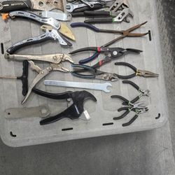ASSORTED TOOLS BOX
