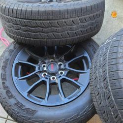 4x 20in TRD Offroad 6 Lug Wheels w/Falken Wildpeak AT3WAs 