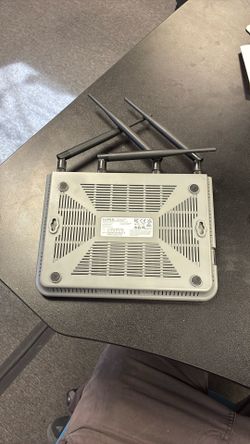 Luxul Dual band AC3100 Gigabit Router