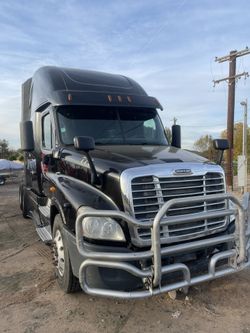 2014 Freightliner Cascadia 