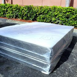 NEW QUEEN SIZE MATTRESS AND BOX SPRING - 2PC