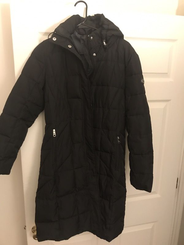 Calvin Long Black Hooded Quilted Puffer Coat Womens M Rn 54163 for Sale in Philadelphia, PA OfferUp