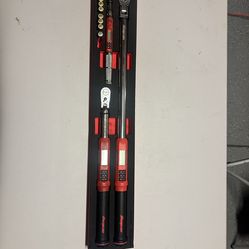 Snap On Tech Angle Tourque Wrench Set