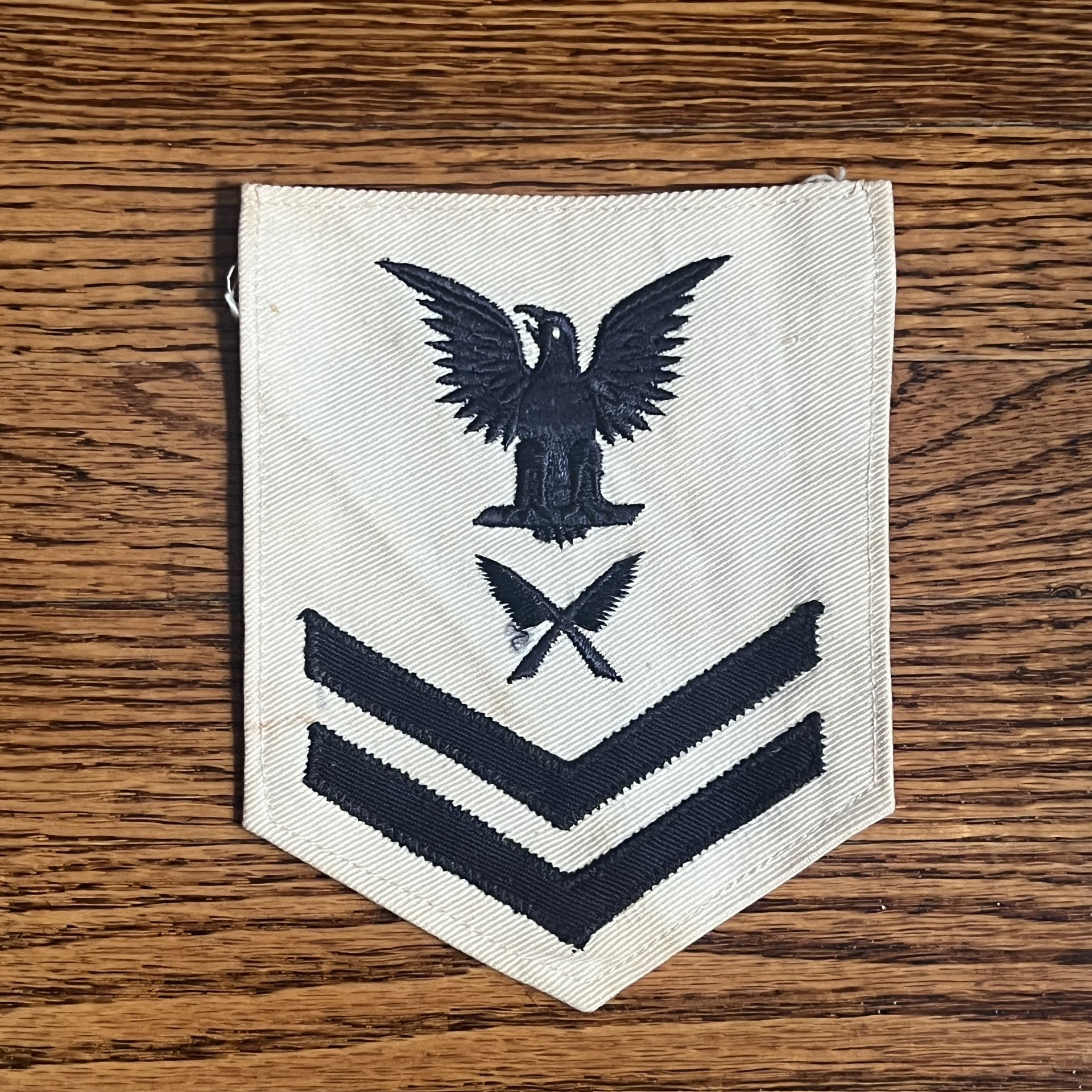 Vintage U.S. Yeoman Second Class Rating Insignia Patch white w/ blue crow