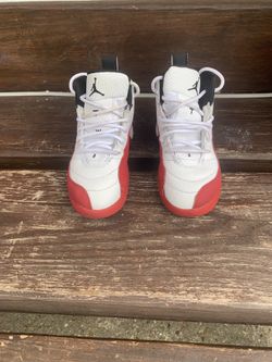 Jordan 12 Cherry  Sz 11c