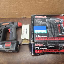 Craftsman 19.2 Volt Nailer/Stapler