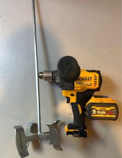 Dewalt mixing drill battery and new paddle