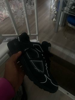 Dior B30