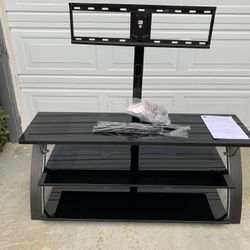 $80 Black Entertainment System W/ TV Mount 