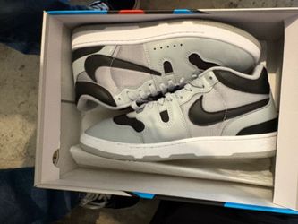 Nike size 10