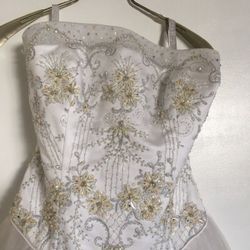 New Beautiful White Bridal Gown (w/ tags)