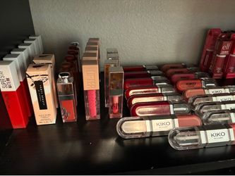 Lip glosses