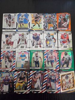 NFL Panini Prizm Football Card Lot (32) Cards)