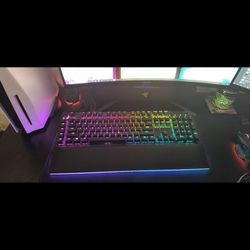 Razer Blackwidow V4 Pro 