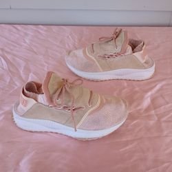 PUMA Tsugi Shinsei Evoknit Women's 7 Pearl-Peach Beige White Shoes 365541-02