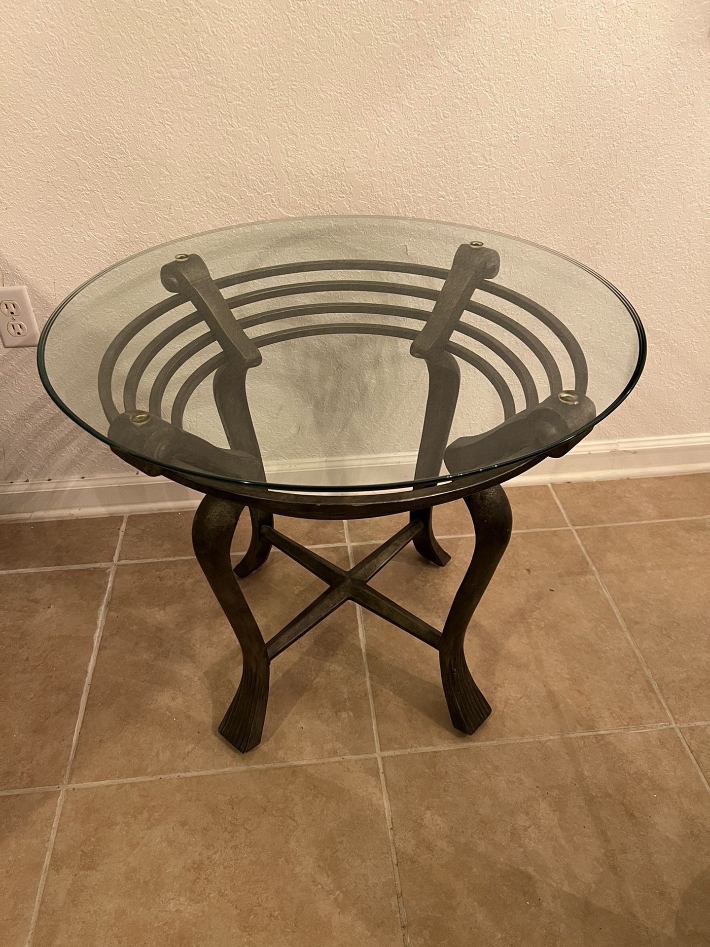 Round Tempered Glass Table Elegant Design (28 Diameter x 24H)
