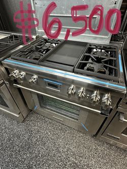 Thermador ProHarmony 36” Wide Stainless Steel Freestanding gas Range - Open box Model 