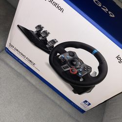 NIB Logitech - G29 Driving Force Racing Wheel and Floor