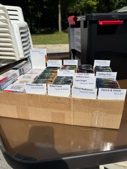 HUGE POKEMON LOT