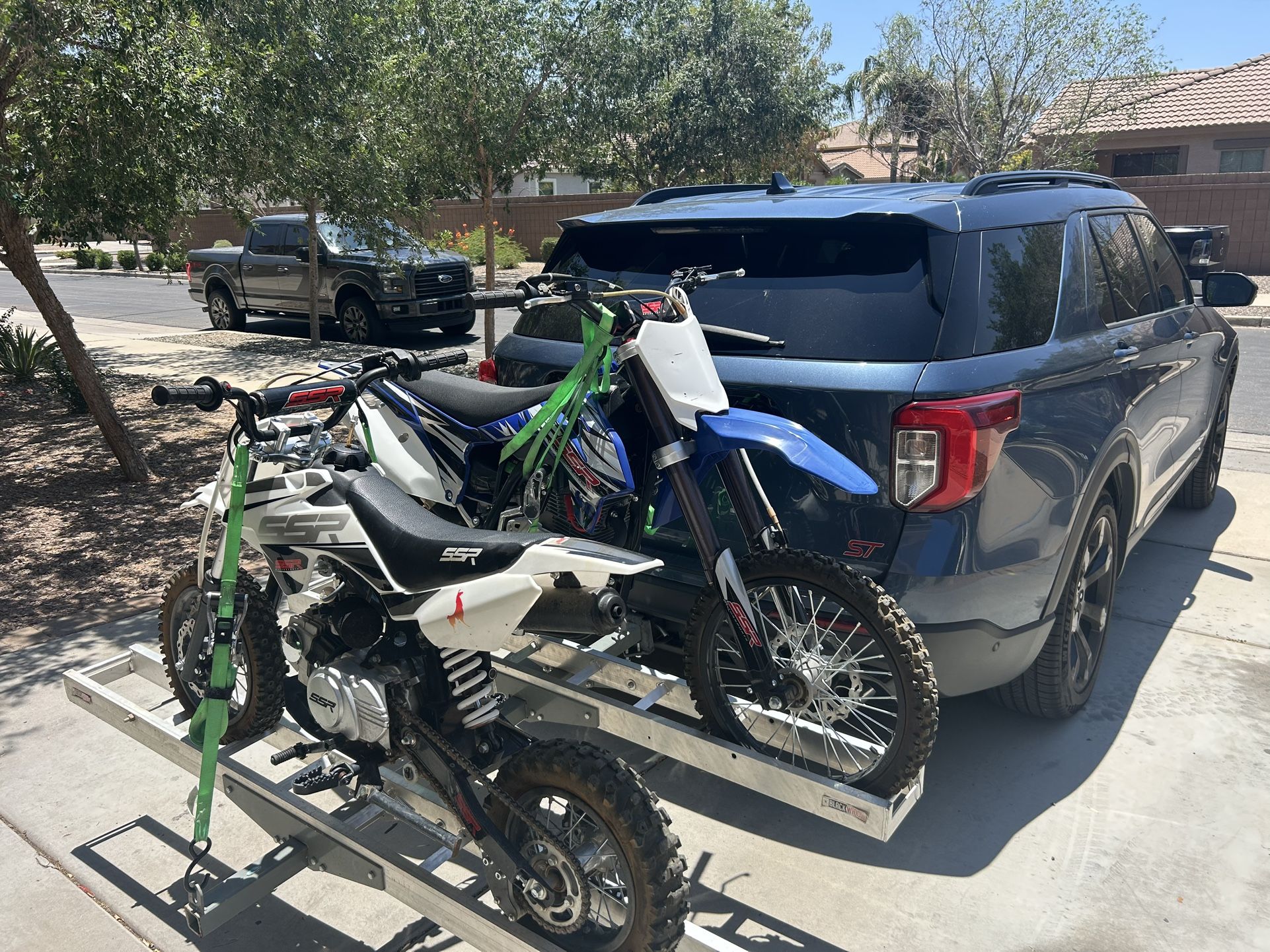 SSR Dirt Bikes w/gear