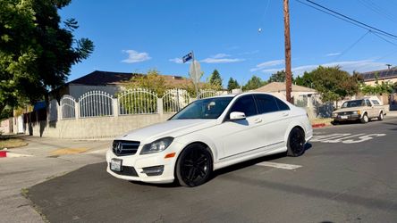 2014 Mercedes-Benz C-Class