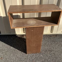 Brown “T-Shape” Bookshelf