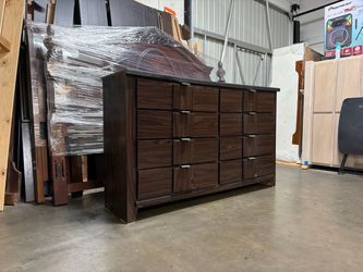 Dark Wood 8-Drawer Double Dresser