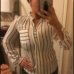 Small Dressy Top /Blusa De Vestir small