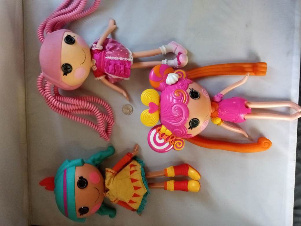 Bundle Of Lalaloopsy Dolls
