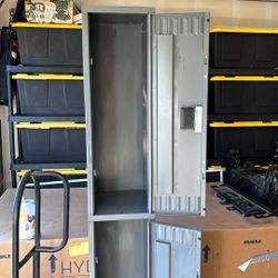 Tennsco Locker