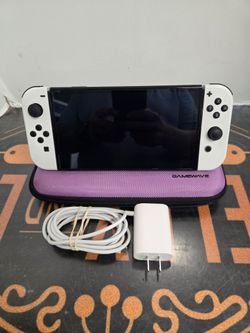 Nintendo Switch OLED White no base