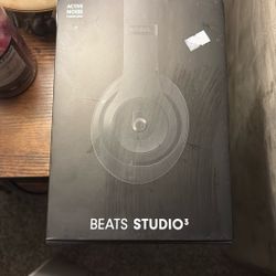 Beats Studio 3
