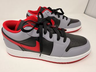 Nike Air Jordan 1 Low GS Cement Grey Black Red 553560-060 Size 7Y / Women 8.5 NEW