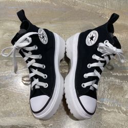Converse Chuck Taylor All Star Black Sneakers Youth Size 1 (Please See all Pics) 