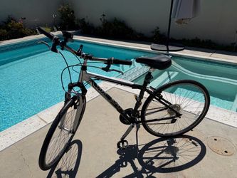 Trek Bike 7100 Alpha Aluminum 17.5 Hybrid