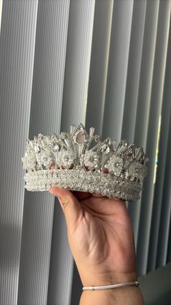 Silver Quinceañera Crown