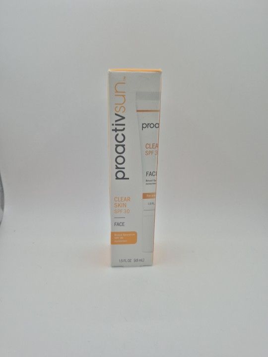 Clear Skin SPF 30 Broad Spectrum Sunscreen EXP 01/2027 ProactivSun - NEW
