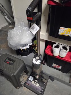 Shark Ninja Vacuum