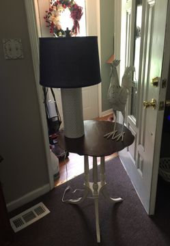 Table new lamp &rooster