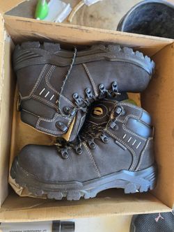 Working boots for women