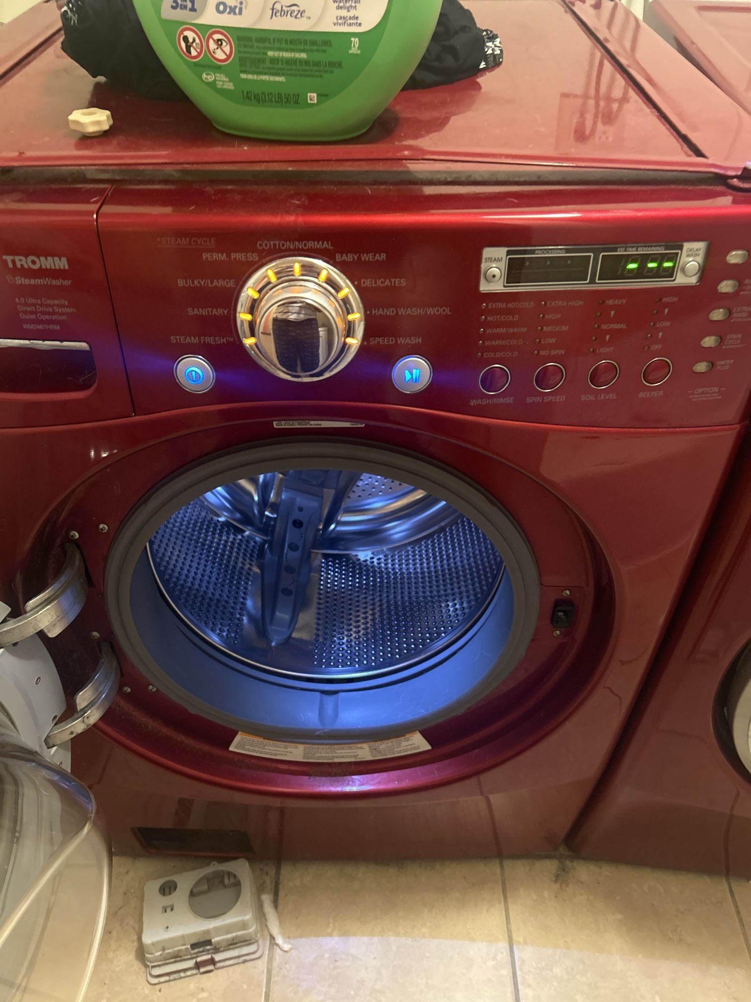 Lg Thromm Washer Dryer Set