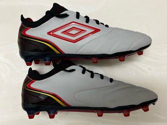 New Umbro Tocco V Pro FG Soccer Cleats Size 11 Gray