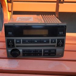 Nissan Altima Radio 